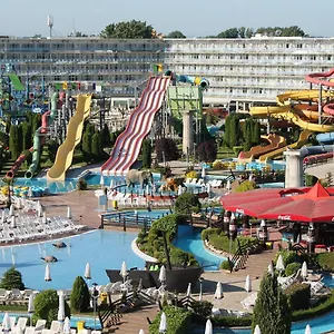 **** מלון Aqua Nevis & Aqua Park בולגריה